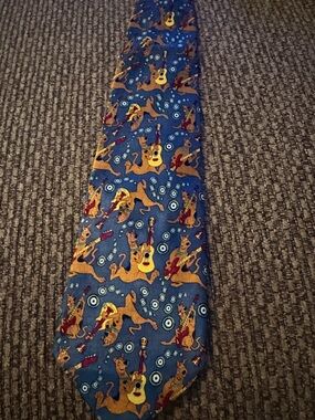 Novelty Scooby-Doo Blue Guitar Tie